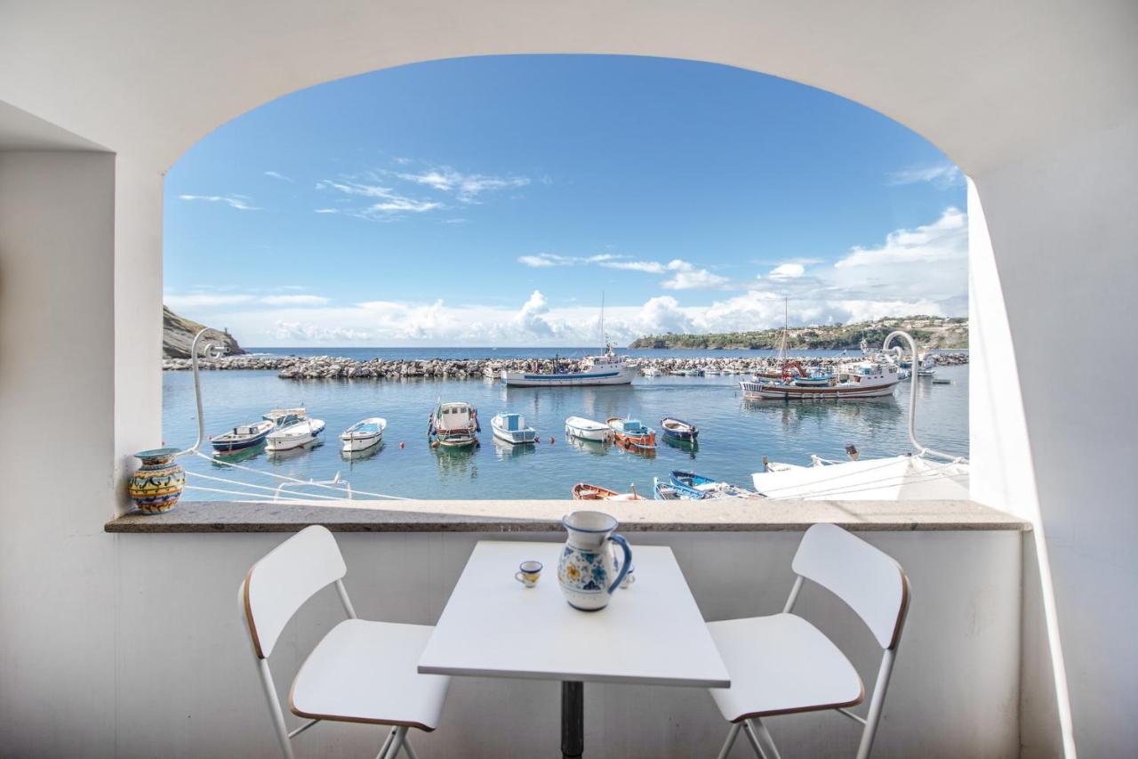 Vila Casa Cinzia In Marina Di Corricella Procida Exteriér fotografie