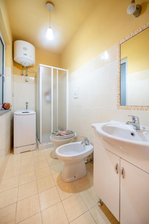 Vila Casa Cinzia In Marina Di Corricella Procida Exteriér fotografie