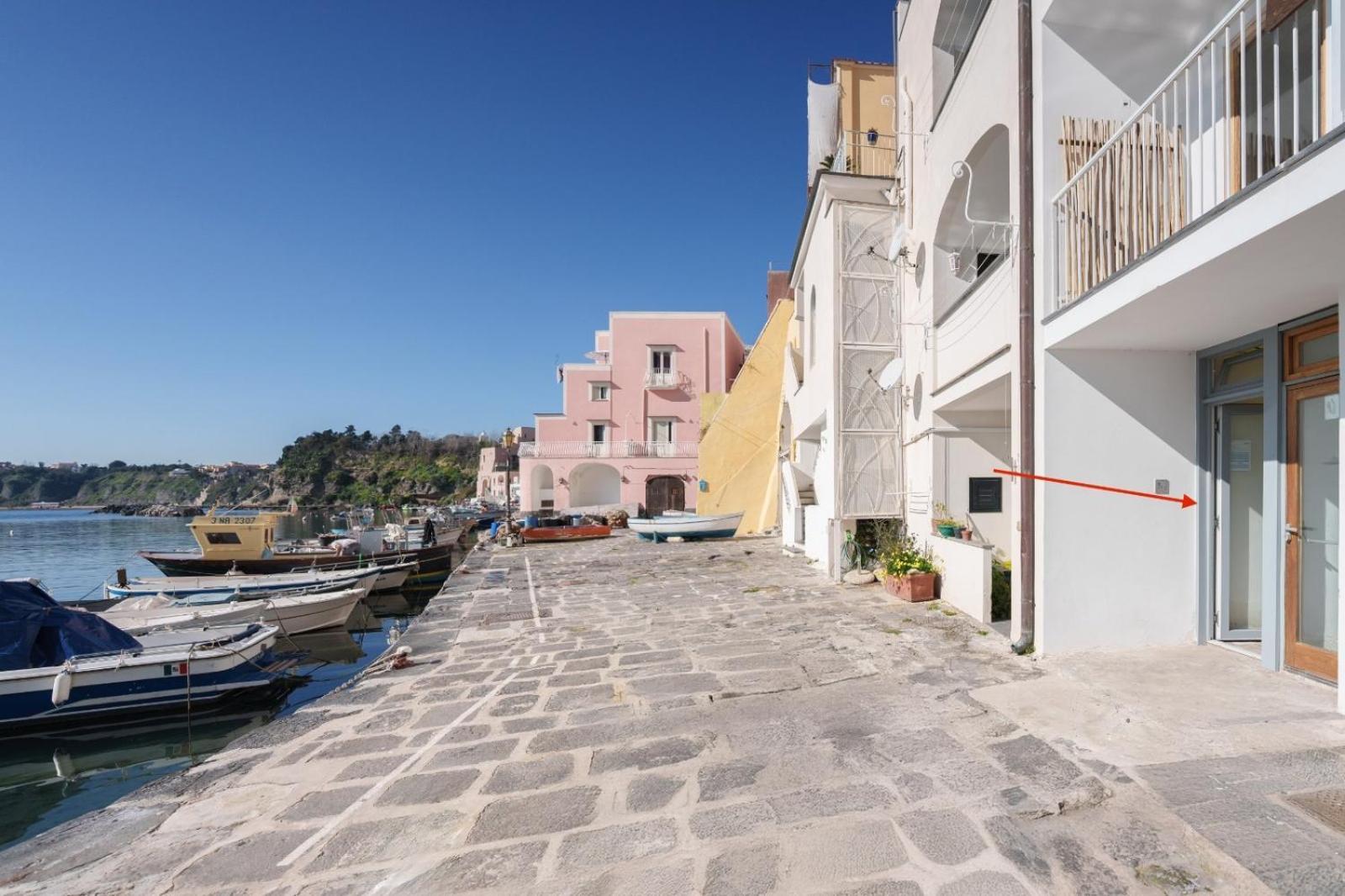 Vila Casa Cinzia In Marina Di Corricella Procida Exteriér fotografie